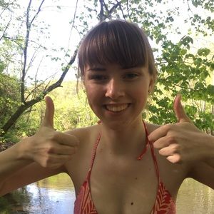 Meet your Posher, Julia